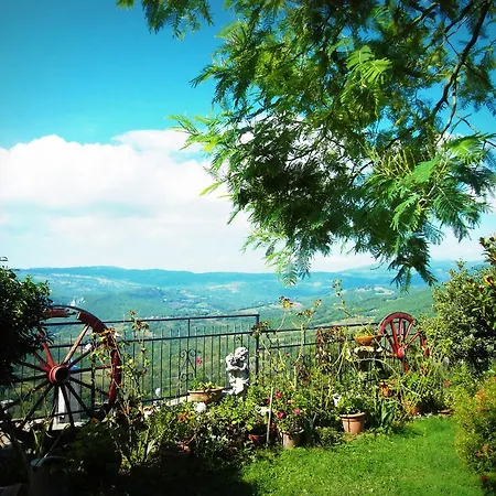 Guest house Guest House Il Borgo Di Sempronio 3*