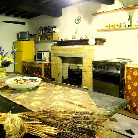 Guest House Il Borgo Di Sempronio Guest house 3*